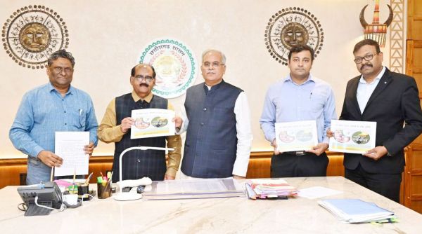 सीएम की मौजूदगी में गोबर खरीदी के लिए श्रीसीमेंट और जिला प्रशासन बलौदाबाजार-भाटापारा के बीच एमओयू