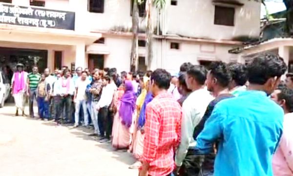 570 किसानों से ली जमीन, मात्र 70 को दी नौकरी