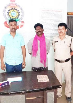 प्रतिबंधित नशीली टेबलेट बेचने घूम रहा युवक गिरफ्तार