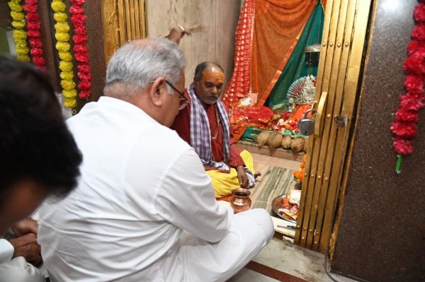 रविवि में नवनिर्मित बंजारी मंदिर लोकार्पित