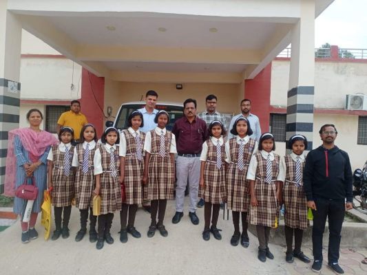 सिकल सेल बीमारी की जांच, दी दवाई