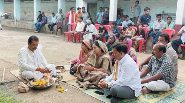 विधायक उत्तरी ने सिंघारपुर में पानी टंकी के लिए किया भूमिपूजन