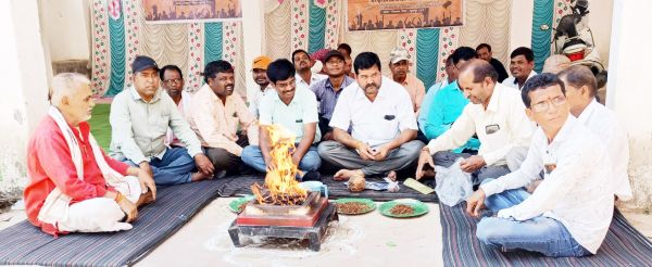 पंचायत सचिवों की अनिश्चितकालीन हड़ताल से काम प्रभावित