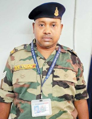 मंत्री जयसिंह का पीएसओ बताकर फर्जी पुलिस ने रचाई दो शादी, नौकरी का झांसा देते गिरफ्तार