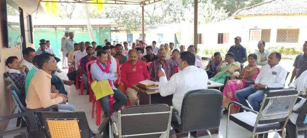 विधायक कार्यालय में जन चौपाल,  विधायक ने किया त्वरित निराकरण 