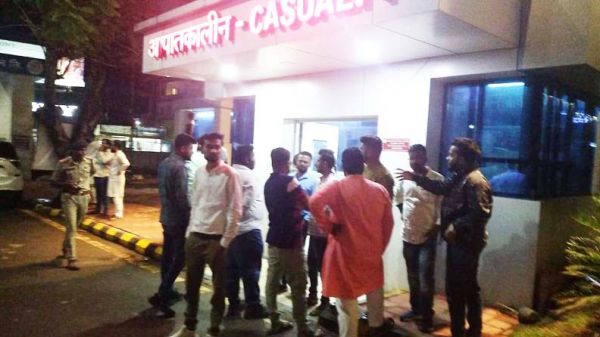 कांग्रेस की मशाल रैली में भभकी आग, 8 झुलसे