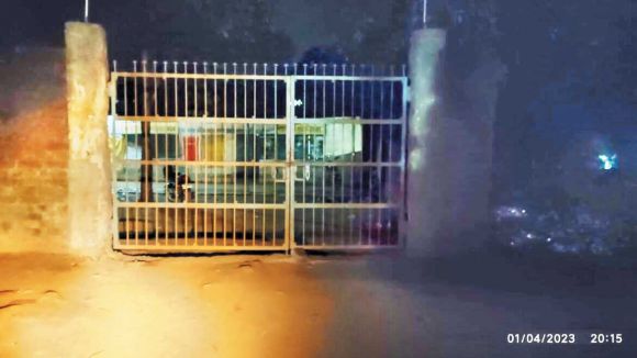 सर्वर फेल, दुकानों में शराब बिक्री पर असर