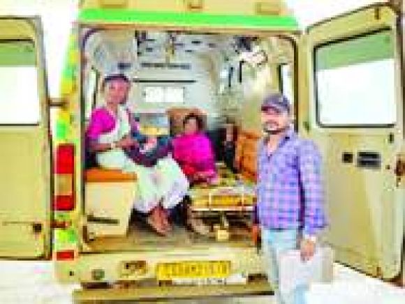 108 एम्बुलेंस में प्रसव,  मां-बच्ची स्वस्थ