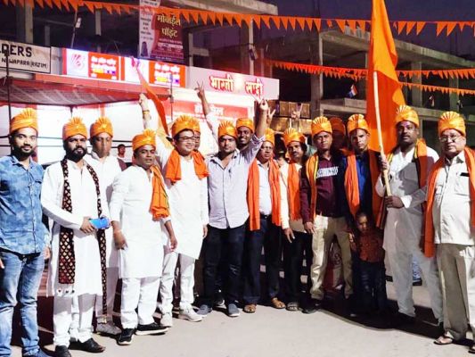 सोनकर समाज ने निकाली भव्य शोभायात्रा