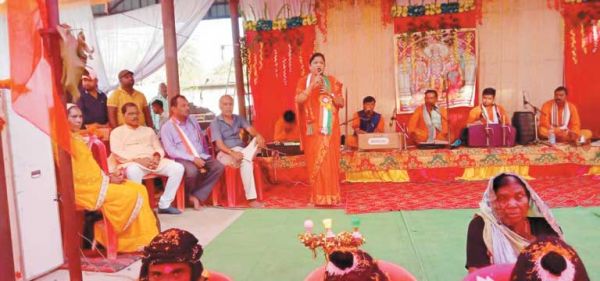 मानस सम्मेलन एवं शोभायात्रा में सिहावा विधायक शामिल हुई