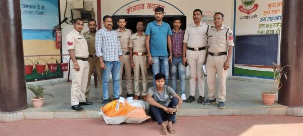 गांजा तस्करी, यूपी का आरोपी गिरफ्तार