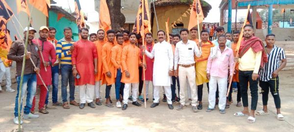 जुलूम में शोभायात्रा निकालकर हनुमान जन्मोत्सव मनाया