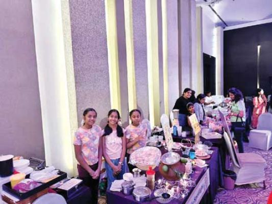 छोटे बच्चों ने सीखे बिजनेस और लीडरशिप के तरीके