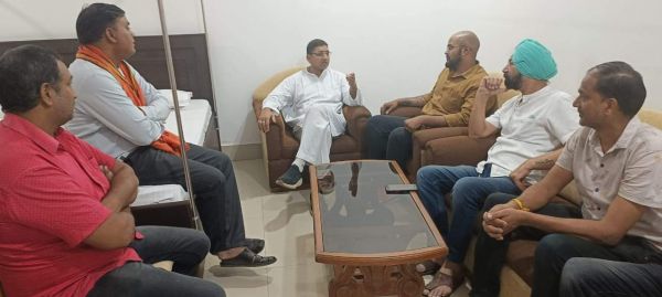 परमारबाड़ा से कालकापारा अंडरब्रिज खुलवाने 16 को रेल रोको आंदोलन