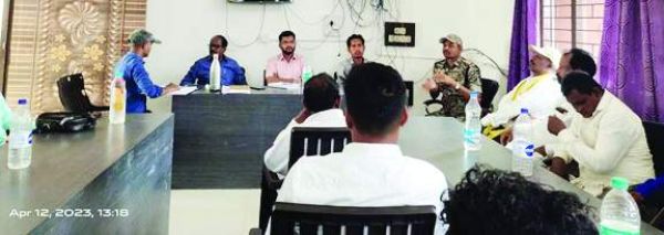 शांति समिति की बैठक 