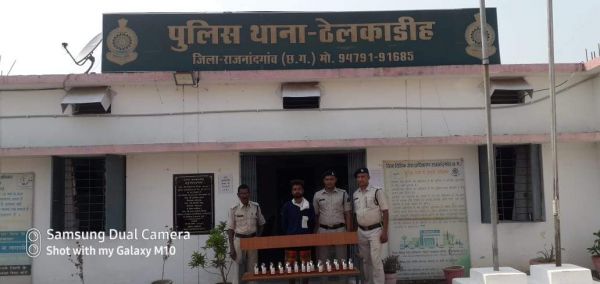 32 पौवा के साथ आरोपी पकड़ाया
