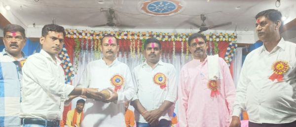 सेलद्वीप के मानसगान में पहुंचे तपन