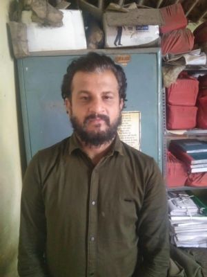 सिटी सेंटर मॉल के पास मोबाइल पर दांव लगवाता सटोरिया गिरफ्तार