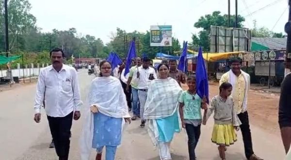 अंबेडकर जयंती पर निकाली संयुक्त रैली, किया पंचशील दीप प्रज्वलित 