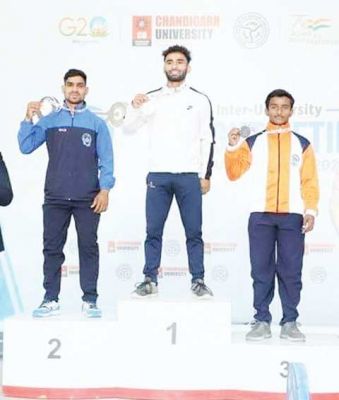 विजय ने जीता रविवि के लिए रजत पदक