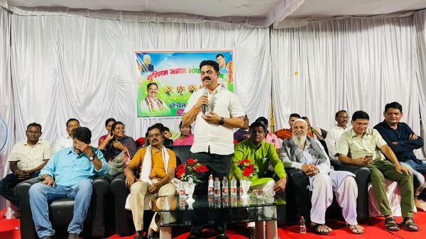 विधायक विक्रम ने भोपालपटनम में मुस्लिम जमात खाना का किया उद्घाटन