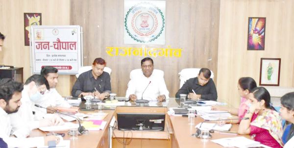 सर्वेक्षण 2023 के कार्य में लाएं गति - कलेक्टर
