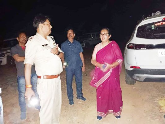 छुही खदान धंसी, 3 महिलाओं समेत 4 की मौत