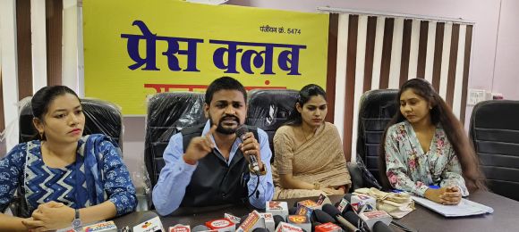 नवजात की मौत पर निजी अस्पताल पर लापरवाही का आरोप