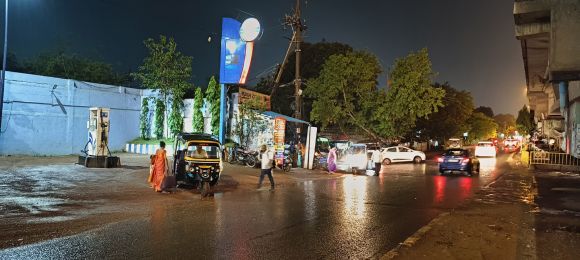 चुभती गर्मी पर मेहरबान हुआ मौसम