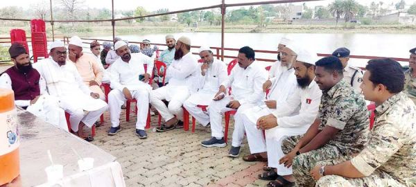  विधायक संतराम पहुंचे ईदगाह, ईद उल फितर की दी बधाई