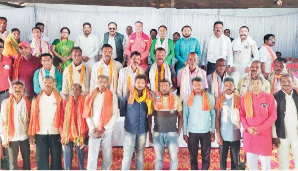 50 युवकों ने किया भाजपा प्रवेश