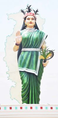  प्रदेश के सभी कलेक्टोरेट, कमिश्नरेट में लगेगी छत्तीसगढ़ महतारी  की प्रतिमा