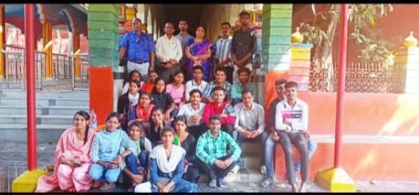 नेमीचंद जैन कॉलेज के विद्यार्थियों ने किया शैक्षणिक भ्रमण