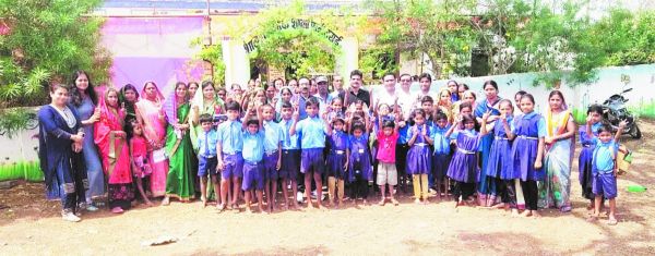 माताओं को बच्चों की शिक्षा से जोडऩे  अंगना मा शिक्षा कार्यक्रम आयोजित