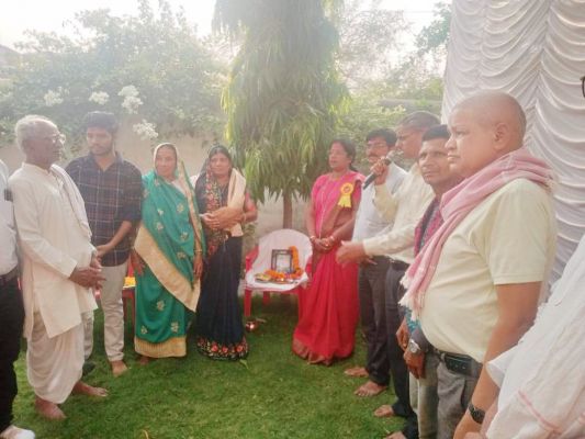 कवि को पुण्यतिथि  पर दी श्रद्धांजलि