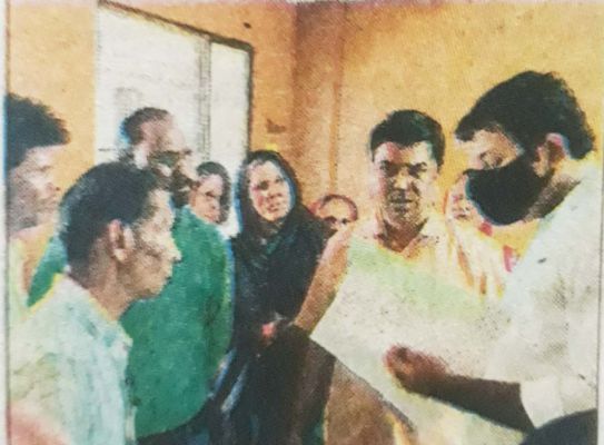 सांवरा परिवार को शासन की योजनाओं का लाभ दिलाने कलेक्टर को ज्ञापन