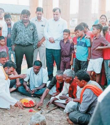 सीसी रोड का भूमिपूजन