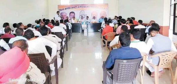 कांग्रेस वक्ता चयन के लिए साक्षात्कार आयोजित