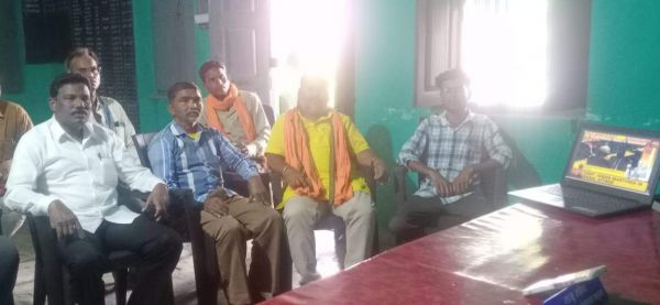 पूर्व विधायक श्रवण ने कार्यकर्ताओं संग मोदी के मन की बात सुनी