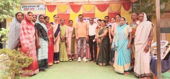 प्राथमिक शाला भैसबोड़ में संकुल स्तरीय पढ़ई तिहार