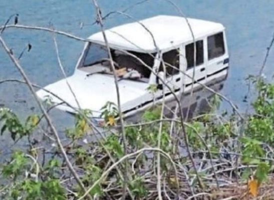 हाइवा ने बाइक को मारी ठोकर, बालक की मौत , 3 घायल