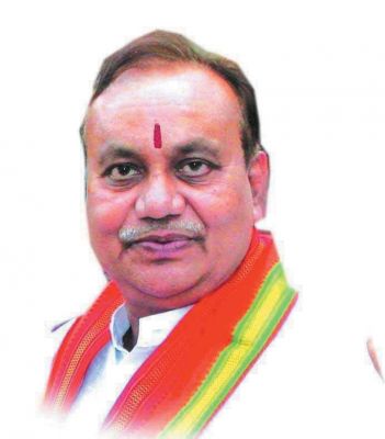 दोषमुक्त हुए पूर्व कृषि मंत्री चंद्रशेखर 14 वर्ष से लंबित मामला खत्म