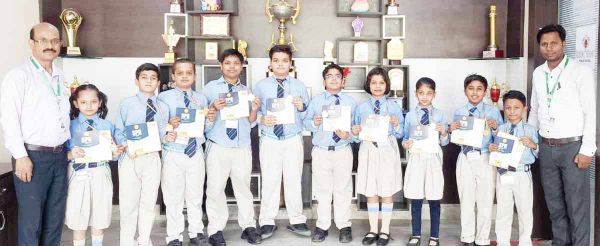 इंटरनेशनल मैथ्स ऑलम्पियाड में छात्रों ने लहराया परचम