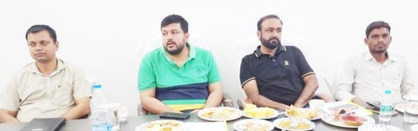 जिले में उद्योग और औद्योगिक विकास को बढ़ावा देने उद्योगपतियों की बैठक