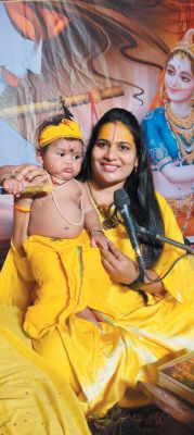 श्रीमद्भागवत कथा में श्रीकृष्ण जन्मोत्सव की रही धूम