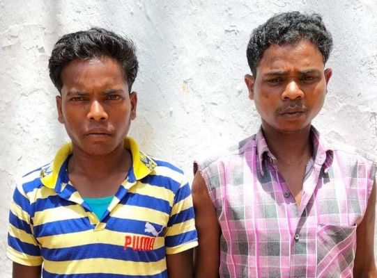 आगजनी में शामिल दो नक्सली गिरफ्तार