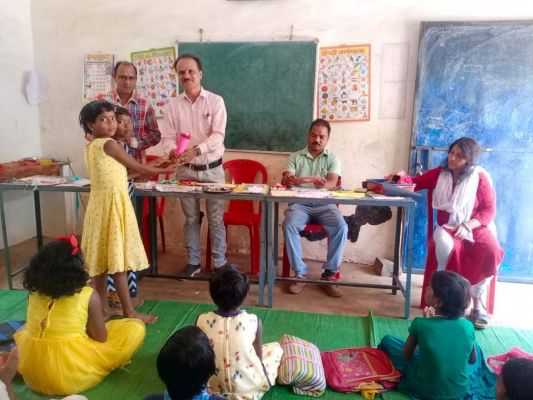 कब-बुलबुल समर क्लास में बच्चे सीख रहे विभिन्न विधाएं 