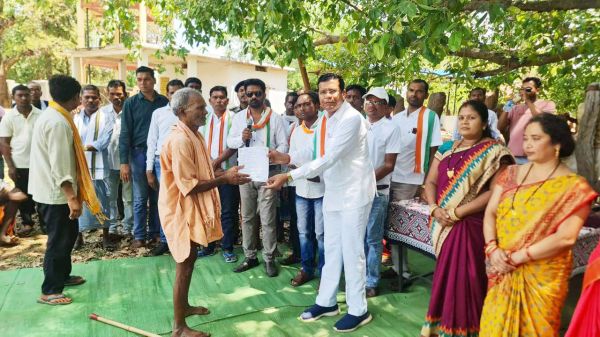 कांग्रेस सरकार सभी वर्गों को वनाधिकार पट्टा देने प्रतिबद्ध- मरकाम 