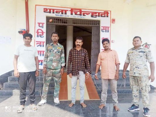 सट्टा-पट्टी के साथ  2 आरोपी पकड़ाए