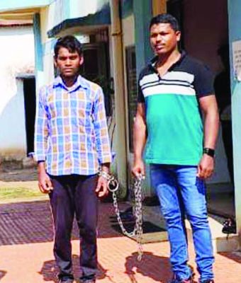 प्रेमिका के गले में ब्लेड से वार, आरोपी पकड़ाया